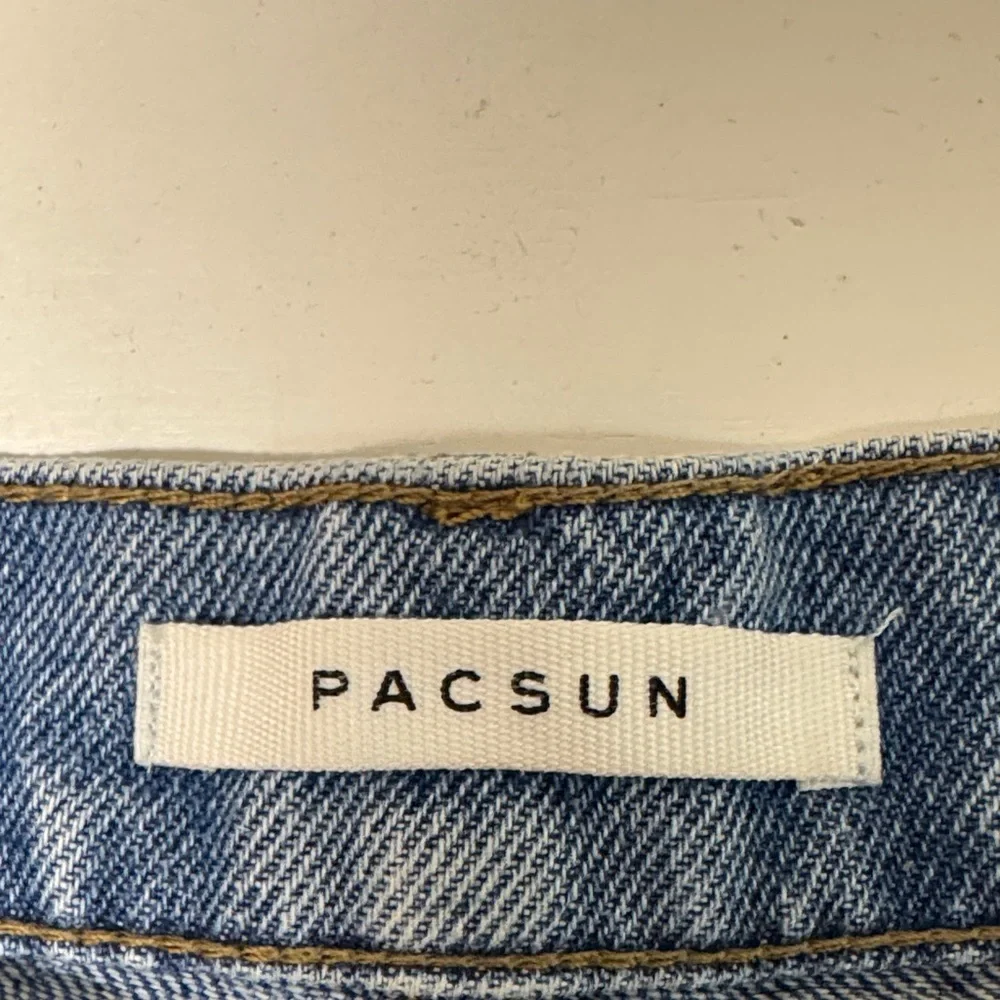 Pacsun Denim Blue Frayed Jean Shorts size 28